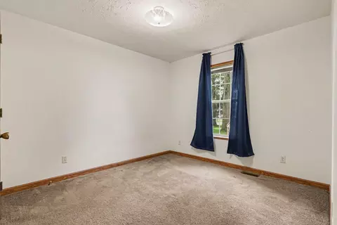 Bedroom - 4630 W Reading Rd, Reading, MI 49274 photo 1 of 6