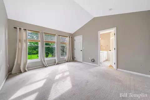 Bedroom - 8524 Haystack Rd SE, Caledonia, MI 49316 photo 2 of 4