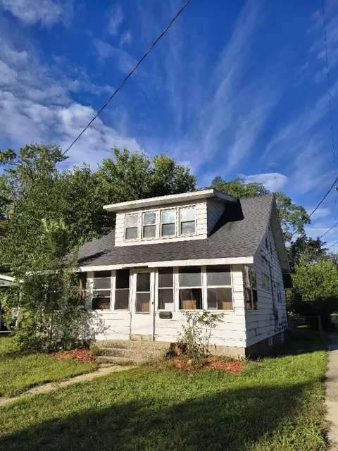 1709 Newark Ave SE, Grand Rapids, MI 49507