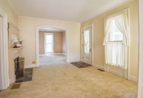 Living - 159 N Hudson St, Coldwater, MI 49036 photo 1 of 3