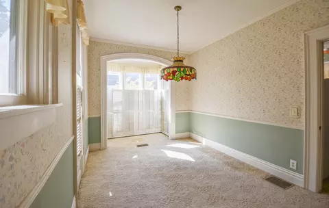 Dining - 159 N Hudson St, Coldwater, MI 49036 photo 2 of 2