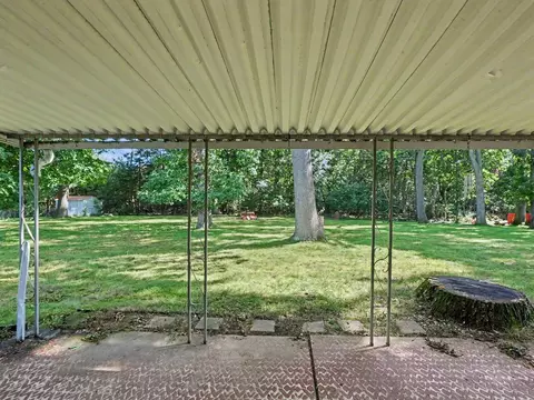 Exterior - 1137 Maynard Ave, Jackson, MI 49202 photo 7 of 7