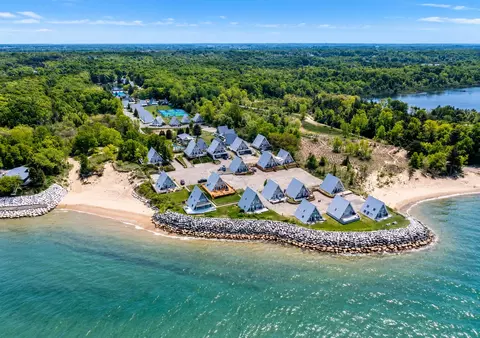 5340 Notre Dame Ave #49, Stevensville, MI 49127
