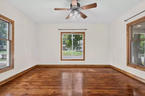 Living - 323 E Main St, Maple Rapids, MI 48853 photo 5 of 6