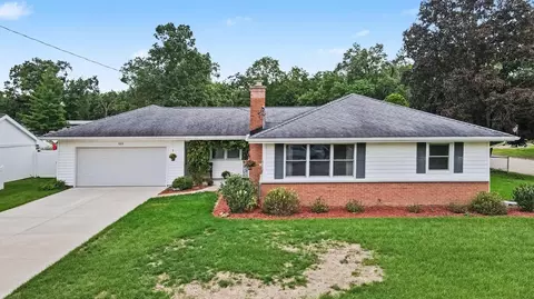 5215 Grosse Pointe St, Portage, MI 49024