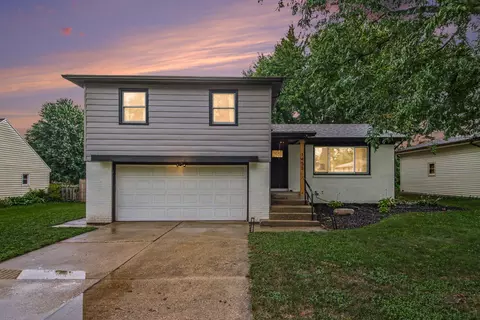 1455 Pickett St SE, Kentwood, MI 49508