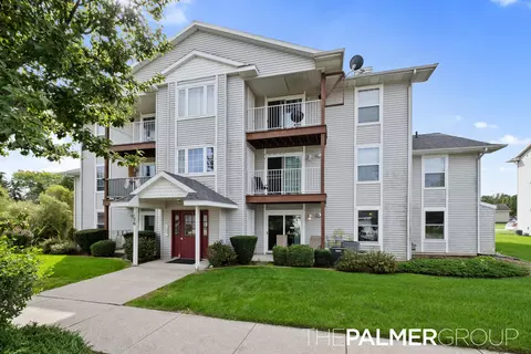 126 Ida Red Ave UNIT 101, Sparta, MI 49345