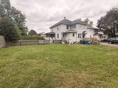 116 W Territorial Rd, Battle Creek, MI 49015