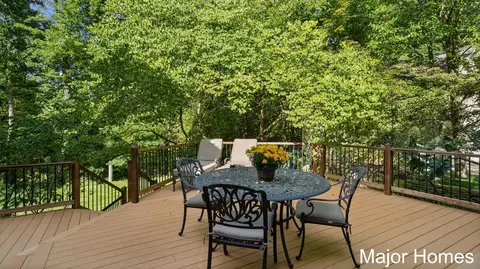Exterior - 10400 Heether Rd, Belding, MI 48809 photo 16 of 21