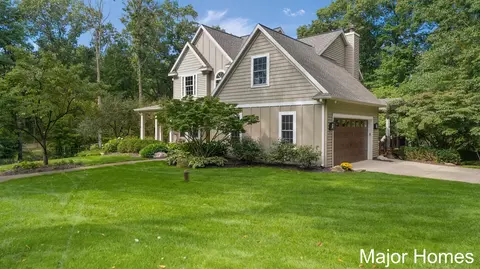 Exterior - 10400 Heether Rd, Belding, MI 48809 photo 11 of 21