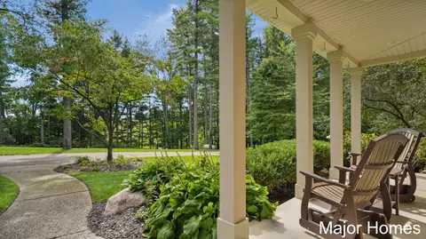 Exterior - 10400 Heether Rd, Belding, MI 48809 photo 3 of 21