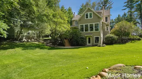 Exterior - 10400 Heether Rd, Belding, MI 48809 photo 13 of 21