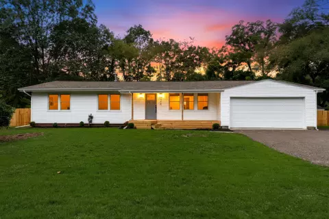 465 Carr Rd, Muskegon, MI 49442