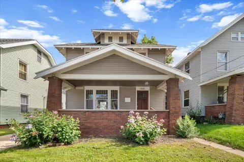 1818 Francis Ave SE, Grand Rapids, MI 49507