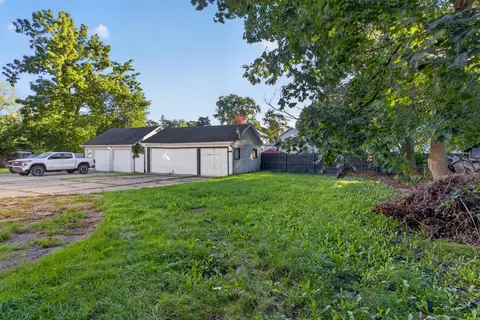 Exterior - 211 Orange St, Jackson, MI 49202 photo 1 of 6