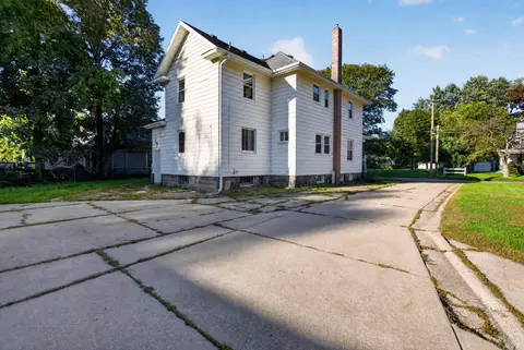 Exterior - 211 Orange St, Jackson, MI 49202 photo 5 of 6