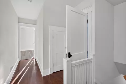 Entry Way - 211 Orange St, Jackson, MI 49202 photo 2 of 3