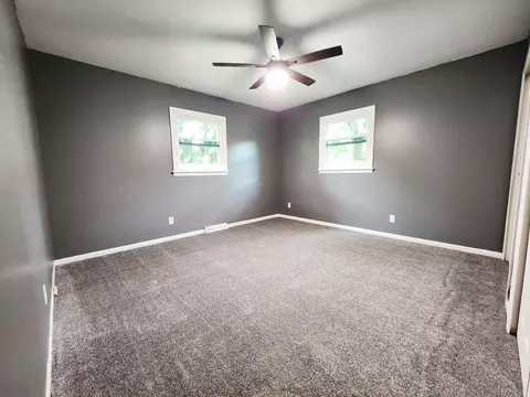 Bedroom - 2559 Dorvin Dr, Jackson, MI 49201 photo 1 of 3