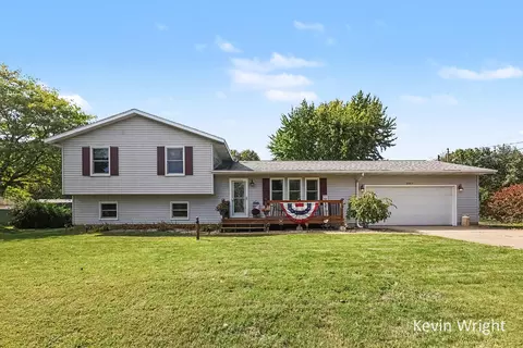 2985 Blair Rd, Muskegon, MI 49445