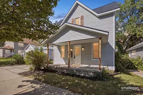 433 Leonard St NE, Grand Rapids, MI 49503