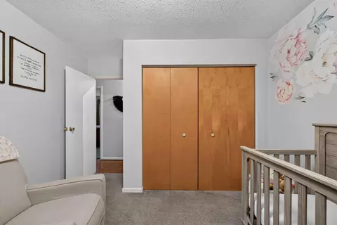 Bedroom - 2543 Tricia Dr, Jackson, MI 49201 photo 4 of 5