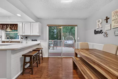 Dining - 2543 Tricia Dr, Jackson, MI 49201 photo 2 of 3