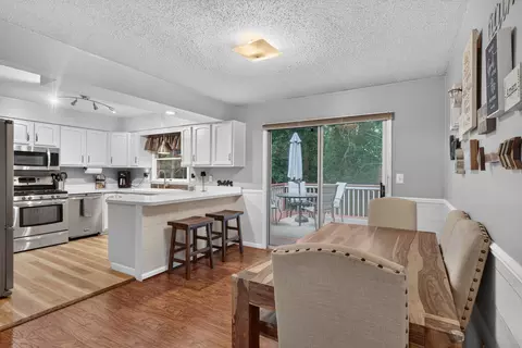 Dining - 2543 Tricia Dr, Jackson, MI 49201 photo 1 of 3