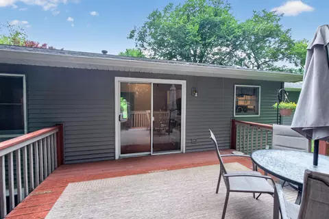 Exterior - 2543 Tricia Dr, Jackson, MI 49201 photo 4 of 13