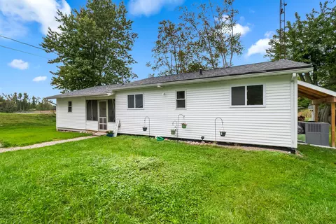 Exterior - 5406 Circle Dr, Reading, MI 49274 photo 3 of 17
