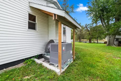 Exterior - 5406 Circle Dr, Reading, MI 49274 photo 15 of 17