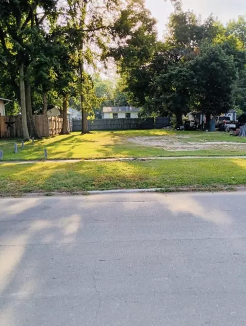 1145 Broadway, Benton Harbor, MI 49022