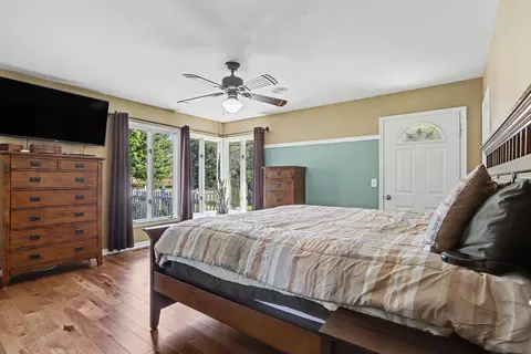 Bedroom - 58353 Holtom Rd, Three Rivers, MI 49093 photo 2 of 4