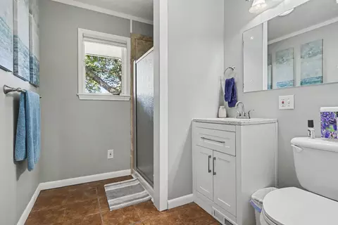 Bath - 58353 Holtom Rd, Three Rivers, MI 49093 photo 2 of 3