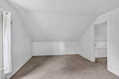 Bedroom - 1113 Hamilton St, Jackson, MI 49202 photo 5 of 9