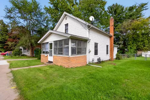 Exterior - 1113 Hamilton St, Jackson, MI 49202 photo 11 of 11