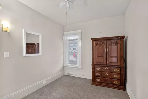 Bedroom - 1113 Hamilton St, Jackson, MI 49202 photo 3 of 9