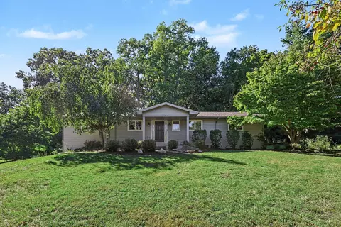 24635 Power Rd, Farmington Hills, MI 48336