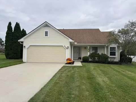 Exterior - 2730 Silver Spring Dr, Ann Arbor, MI 48103 photo 7 of 8