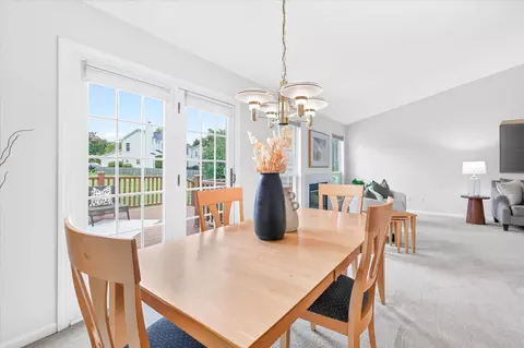 Dining - 2730 Silver Spring Dr, Ann Arbor, MI 48103 photo 6 of 7