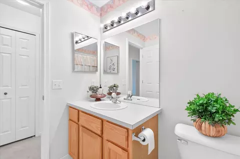 Bath - 2730 Silver Spring Dr, Ann Arbor, MI 48103 photo 5 of 5
