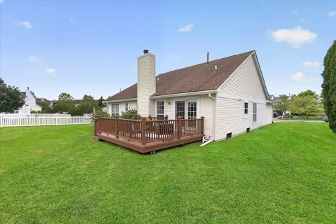 Exterior - 2730 Silver Spring Dr, Ann Arbor, MI 48103 photo 2 of 8