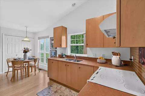 Kitchen - 2730 Silver Spring Dr, Ann Arbor, MI 48103 photo 1 of 5