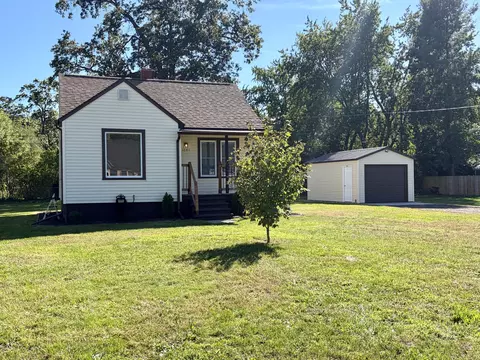 1681 Langeland Ave, Muskegon, MI 49442