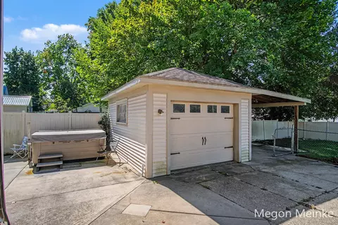 Exterior - 501 Pearl St, Belding, MI 48809 photo 6 of 8