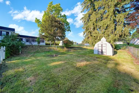 Exterior - 714 S Sutton Rd, Jackson, MI 49203 photo 6 of 12