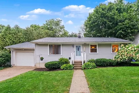 1139 Houseman Ave NE, Grand Rapids, MI 49503