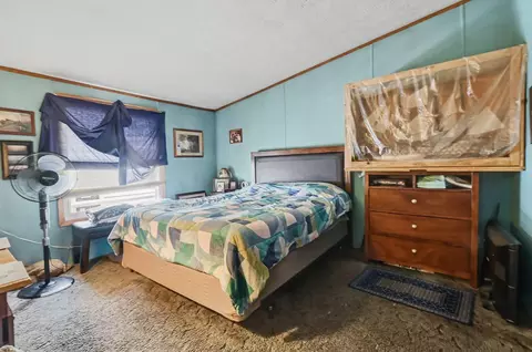 Bedroom - 4391 Devonshire Ct, Jackson, MI 49201 photo 2 of 3