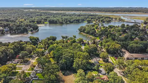 View/Area - 809 River St, Spring Lake, MI 49456 photo 2 of 3