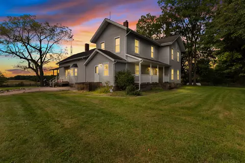Exterior - 3771 Reading Rd E, Osseo, MI 49266 photo 19 of 20