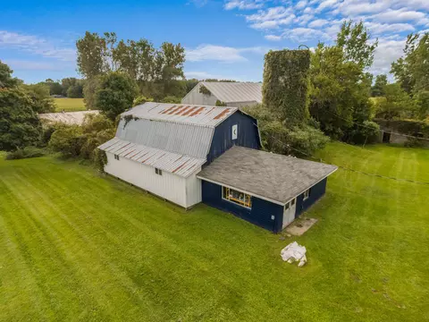 Exterior - 3771 Reading Rd E, Osseo, MI 49266 photo 18 of 20